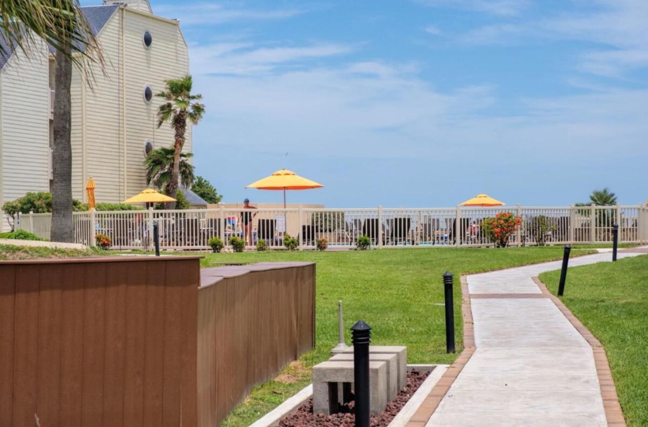 Ocean Breeze Retreat 2Bed 2Bath, Heated Pool! Apartment Саут Падре Алънд Екстериор снимка