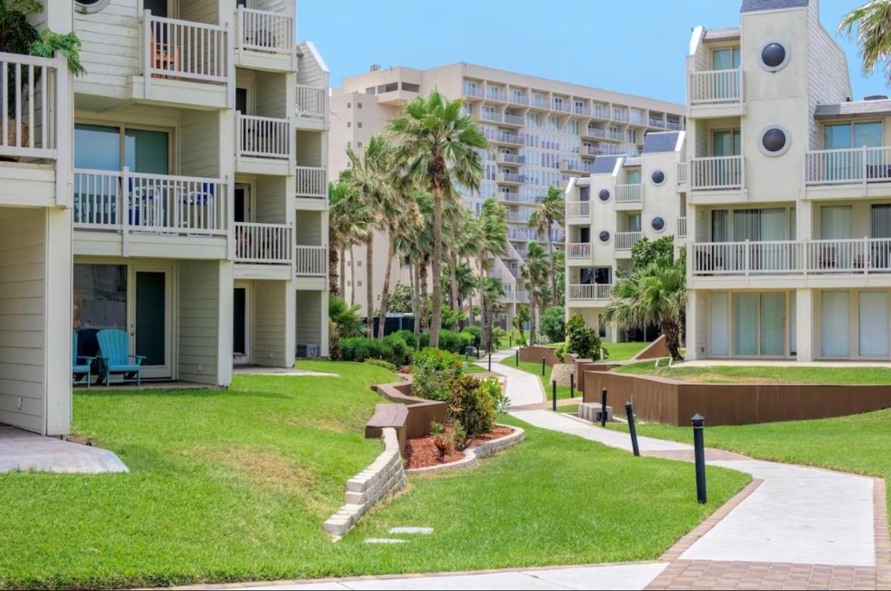 Ocean Breeze Retreat 2Bed 2Bath, Heated Pool! Apartment Саут Падре Алънд Екстериор снимка
